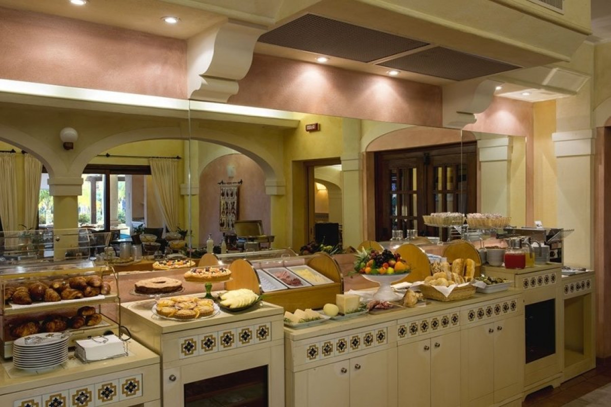 Lantana Resort