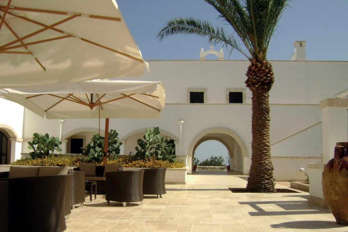 Borgobianco Resort Spa (Polignano A Mare)