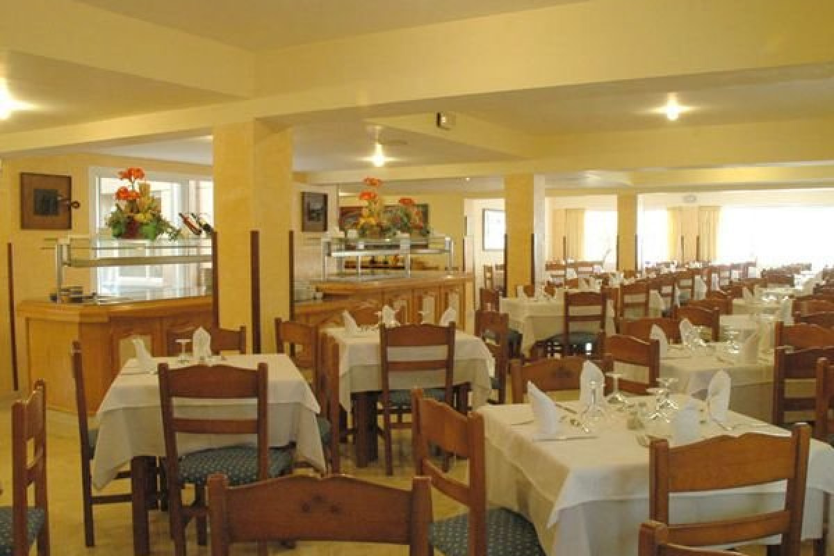 Hotel Tora