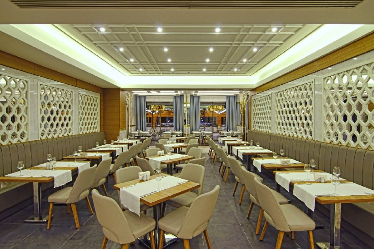 RAI PREMIUM TEKIROVA(EX:QUEENS PARK RAI PREMIUM TEKIROVA)