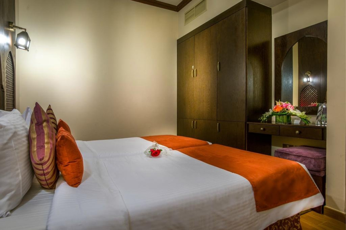 First Central Hotel Suits