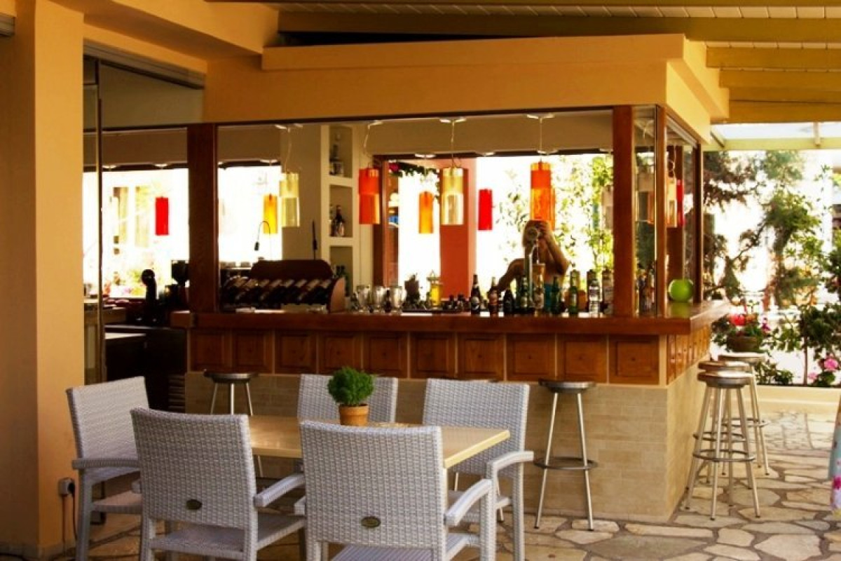 EVA BEACH - NIDRI LEFKADA