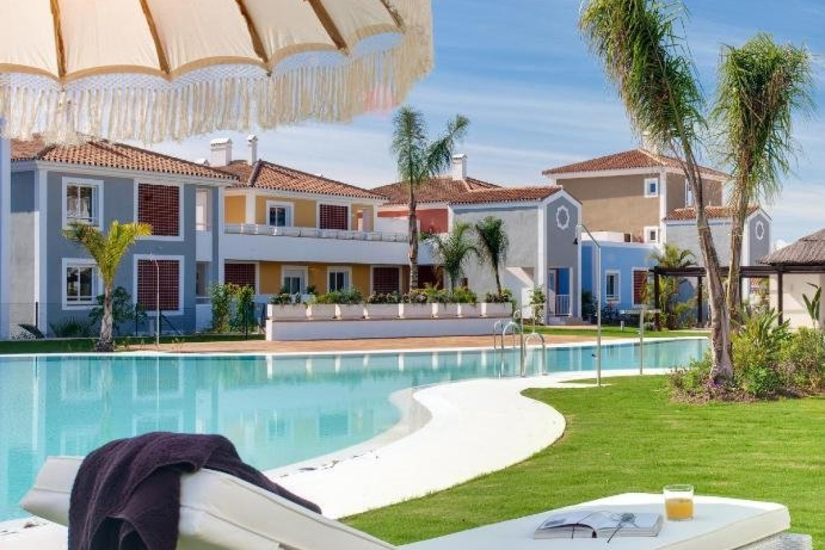 CORTIJO DEL MAR RESORT (Estepona)