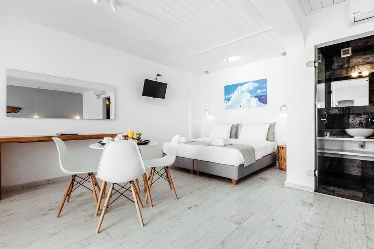 Mykonos Essence (Adults only, 15+)