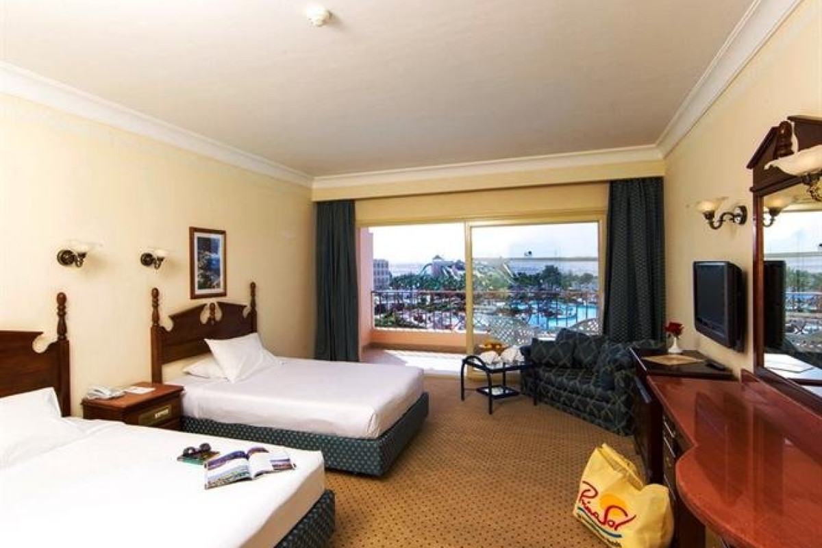 TITANIC RESORT AQUA PARK