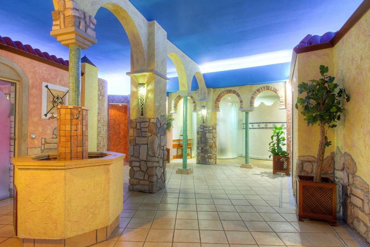 Bull Hotel Escorial