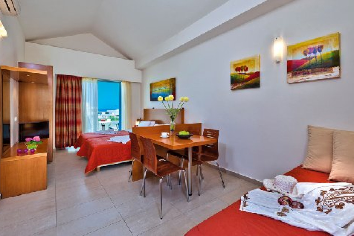 Bella Pais - recomandat 3*