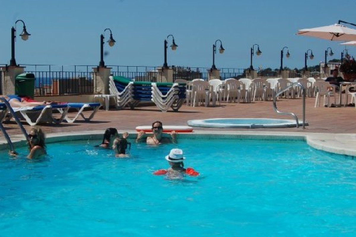 SANTA ROSA (Lloret de Mar)