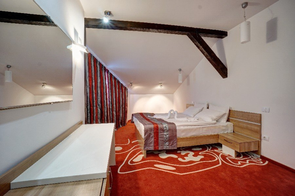 Hotel AVELUX