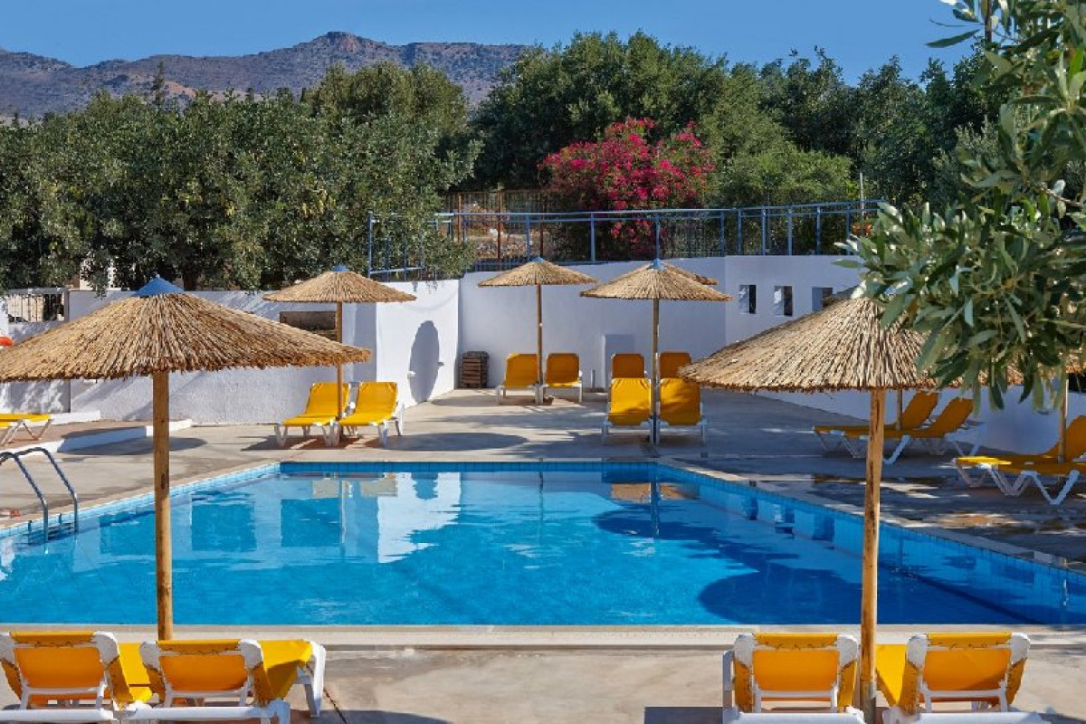 Vasia Ormos Hotel
