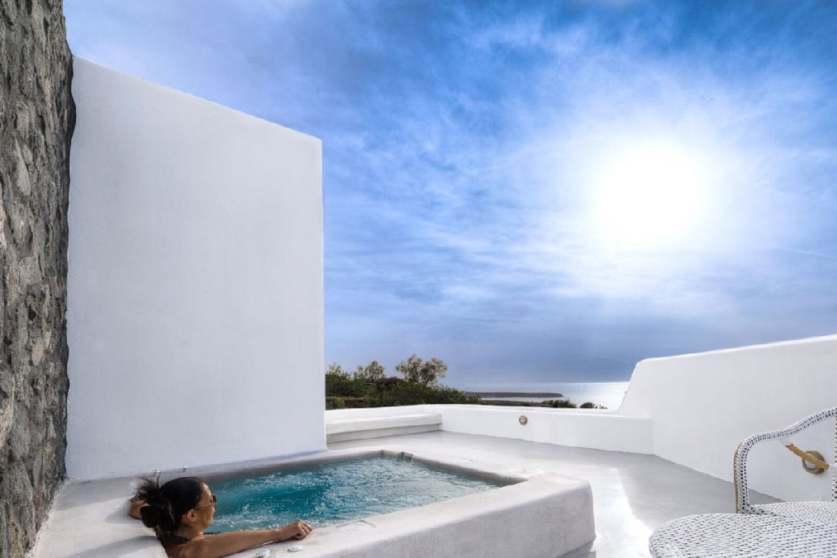 Santo Maris (Adults Only)