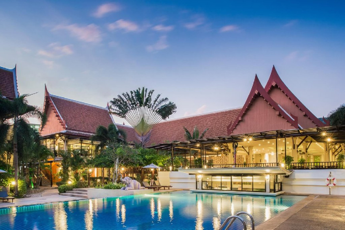 DEEVANA PATONG RESORT AND SPA
