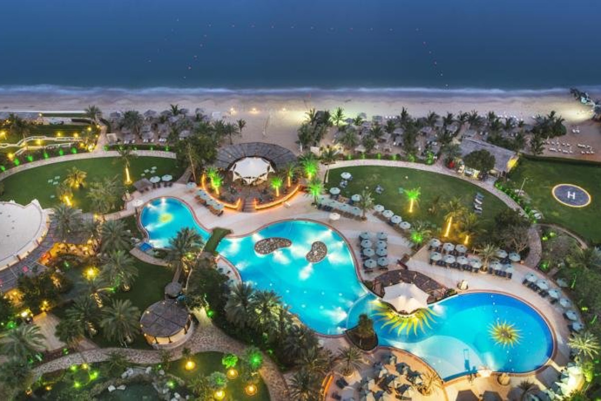 Le Meridien Al Aqah Beach Resort