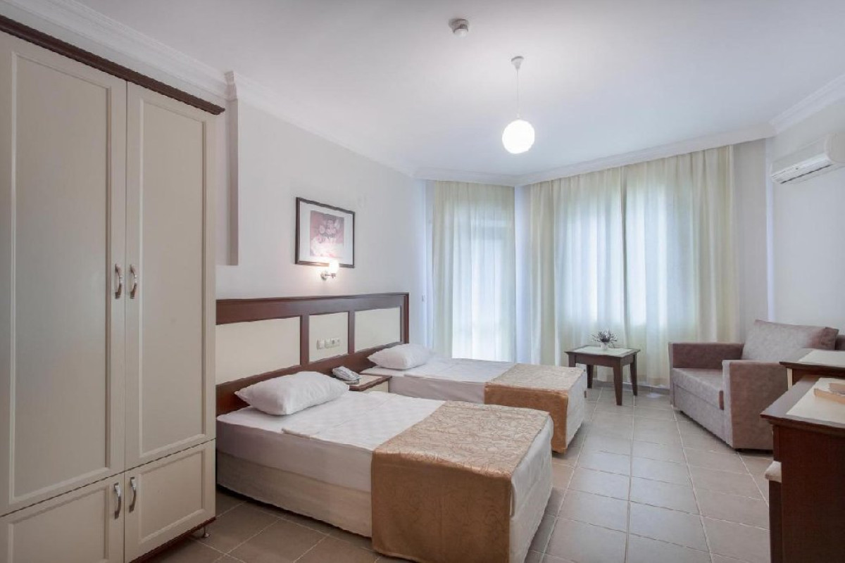 KAILA CITY HOTEL (EX.K HOUSE HOTEL)