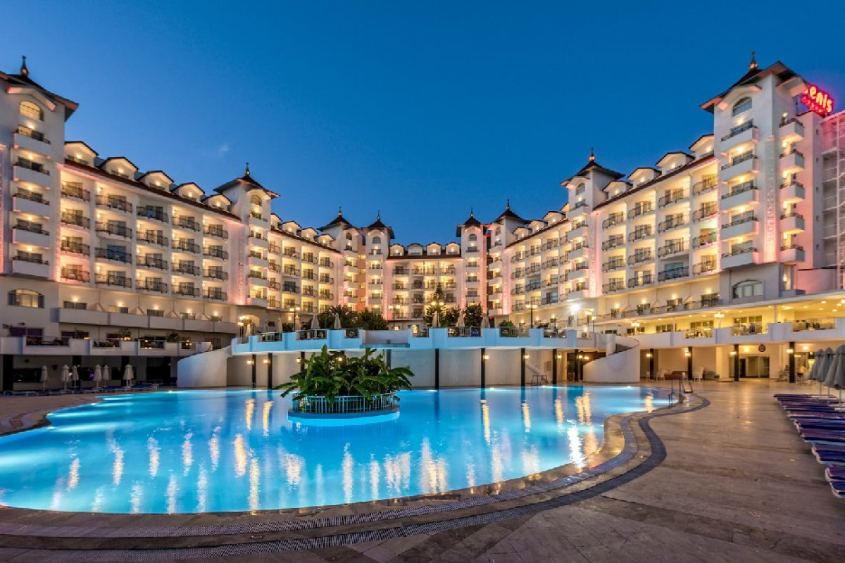 SERENIS SIDE HOTEL