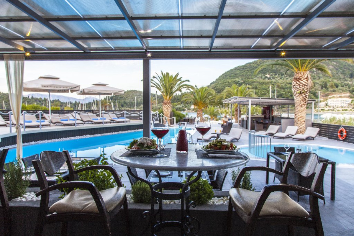 Armonia Hotel (Nidri Area)