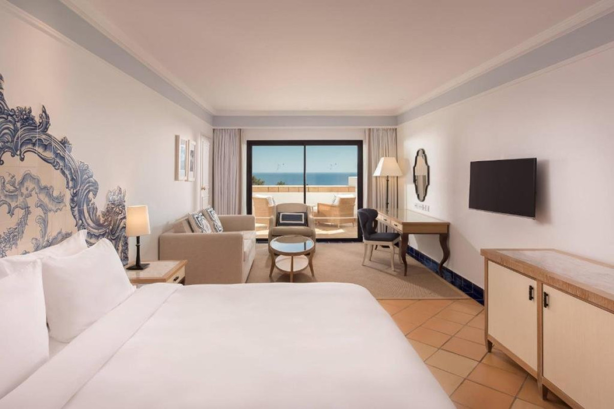 Pine Cliffs Hotel, a Luxury Collection Resort