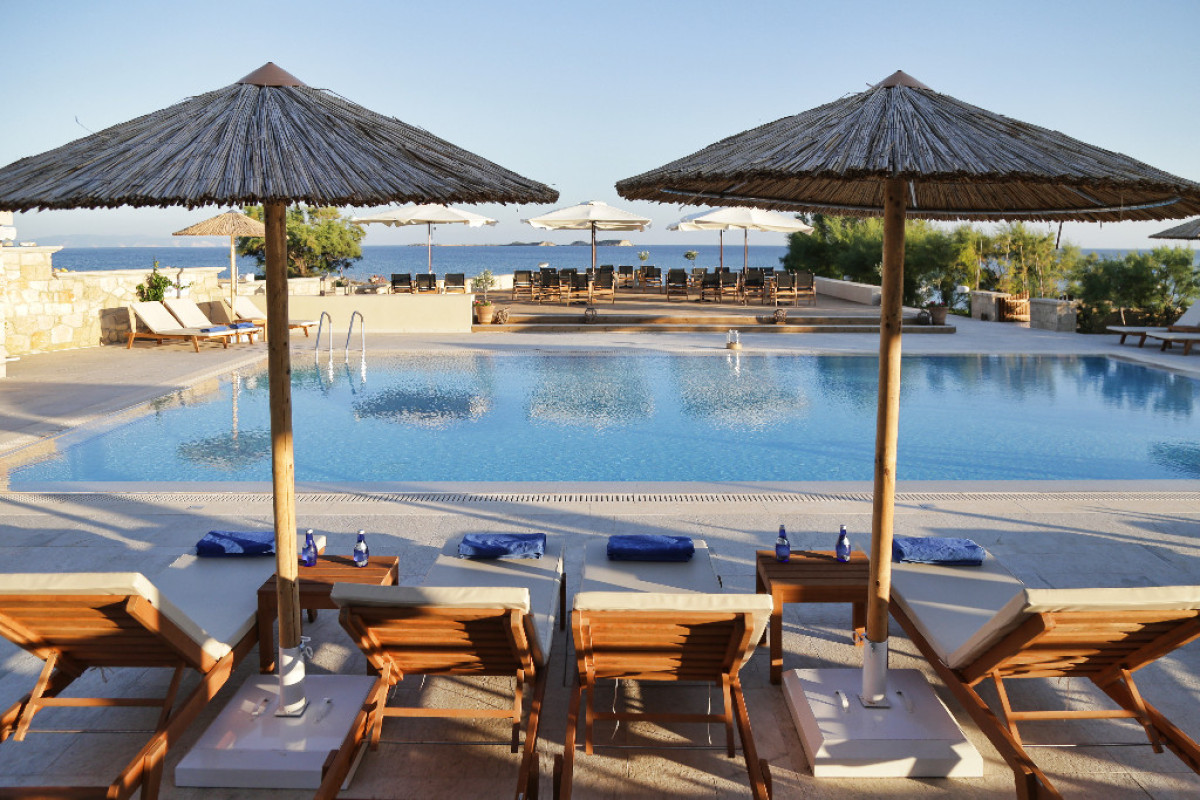 Costa Rossa Boutique Hotel