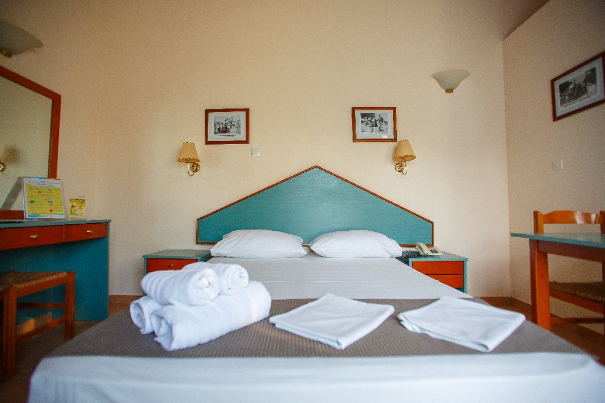 Filoxenia Hotel Apartments - Tholos