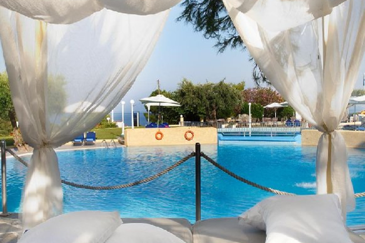 Acrotel Elea Beach (Akti Elias, Sithonia)