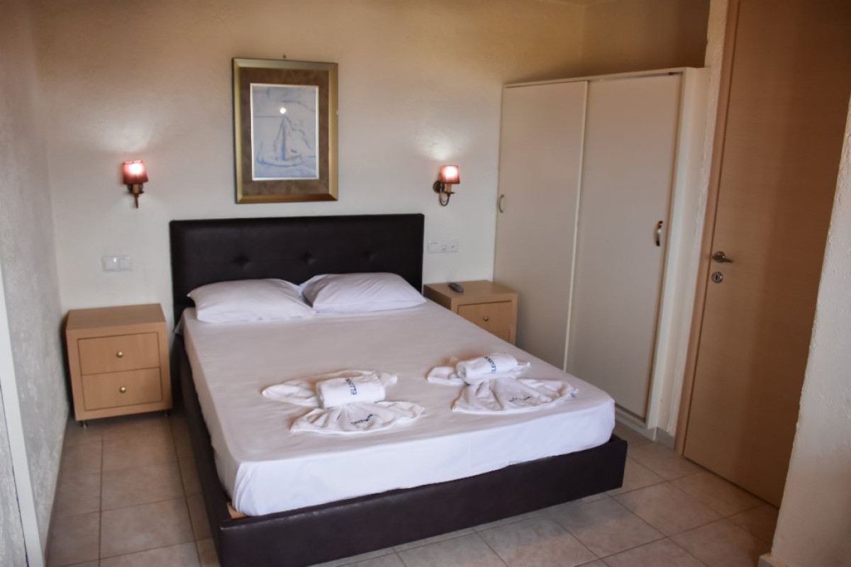 ELEONORA ANISSARAS HOTEL