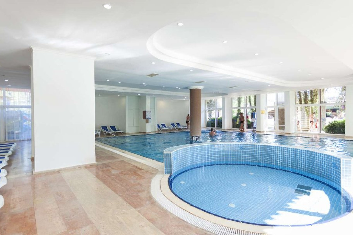 NOVA PARK HOTEL