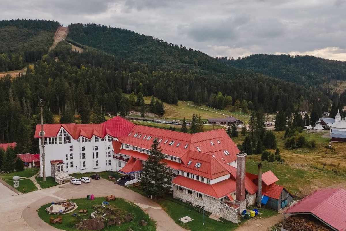 Hotel IADOLINA