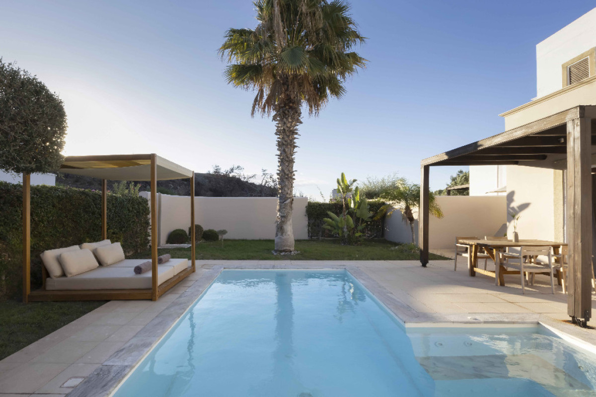 Aulus Lindos Rhodes, Curio Collection By Hilton