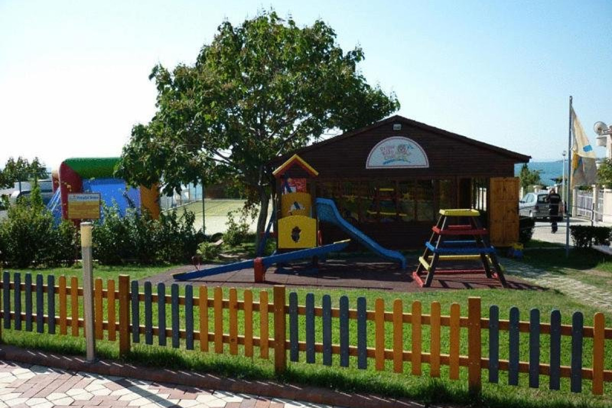 Sineva Beach