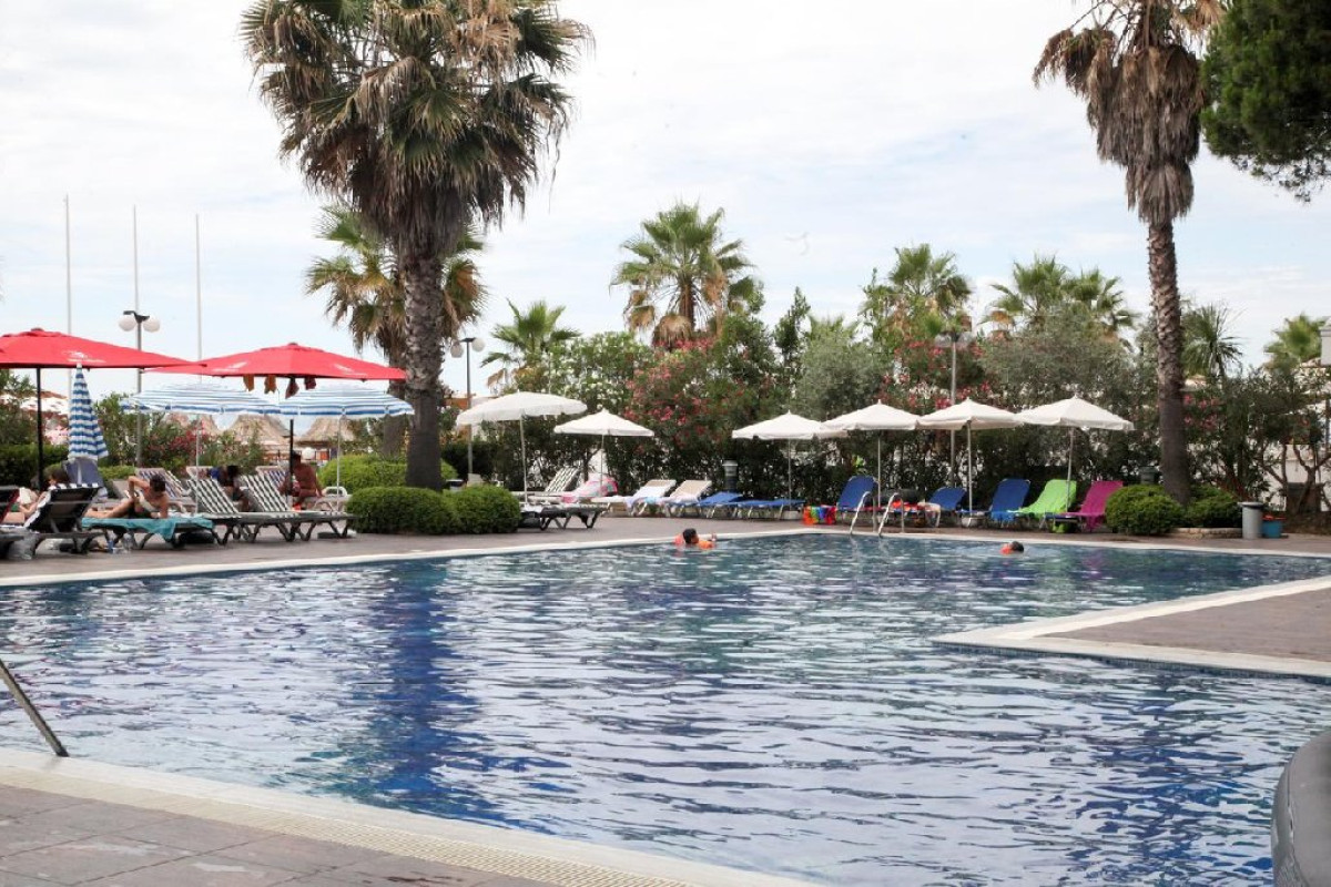 Fafa Beach Hotel (Golem-Durres)