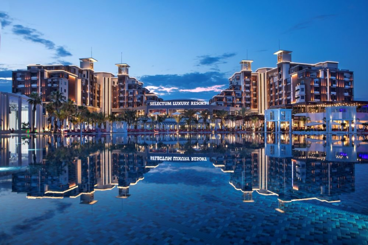 SELECTUM LUXURY RESORT