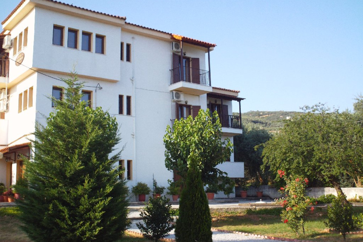 Kassandra Hotel - Kala Nera