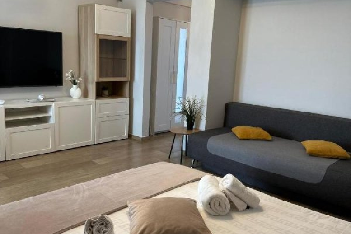 Melia Studios and Apartments CM