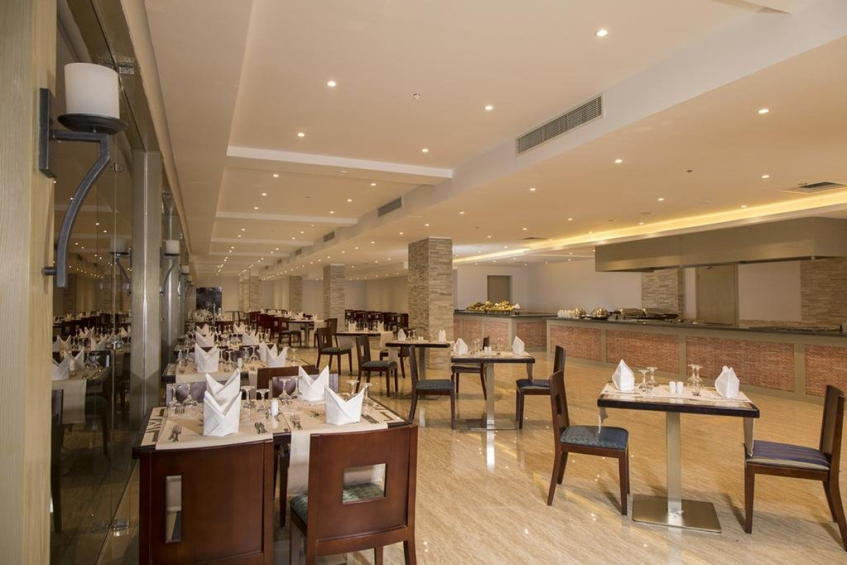 Tropitel Waves Hotel