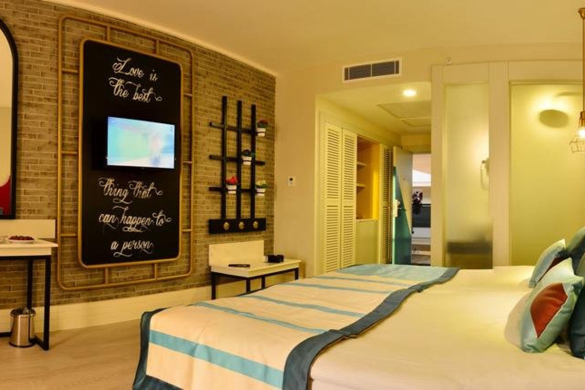 SEADEN VALENTINE RESORT SPA +16