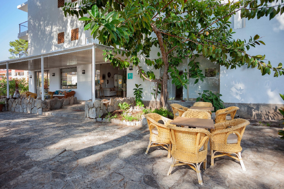 Petit Garden Hotel by Flacalco