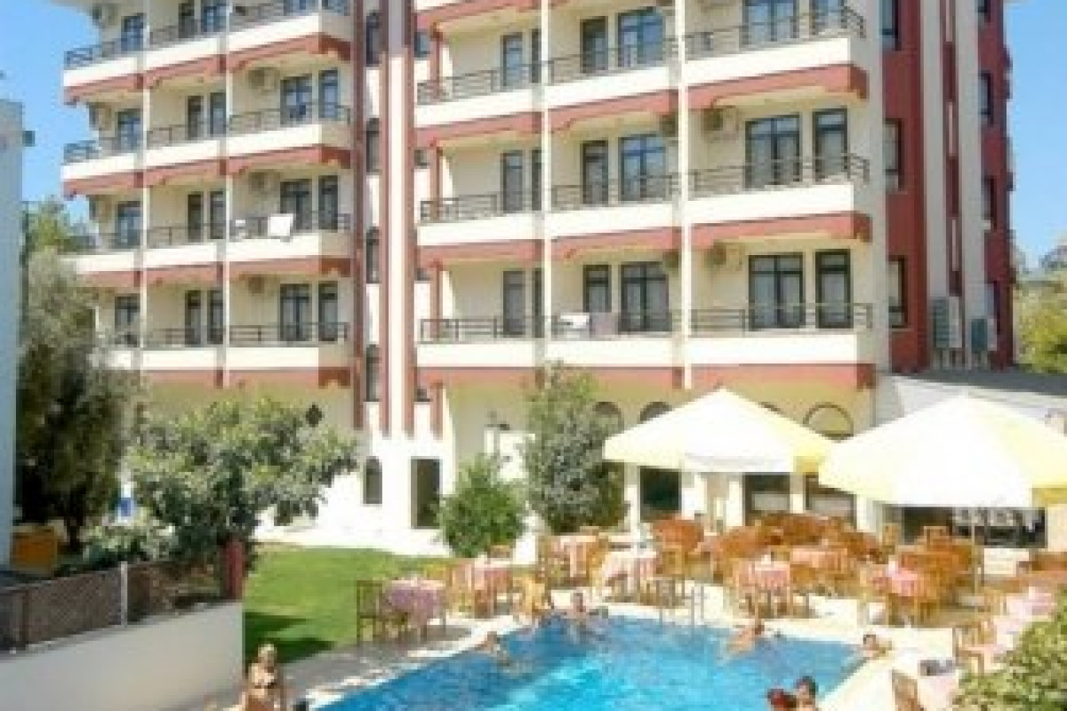 XPERIA KANDELOR HOTEL