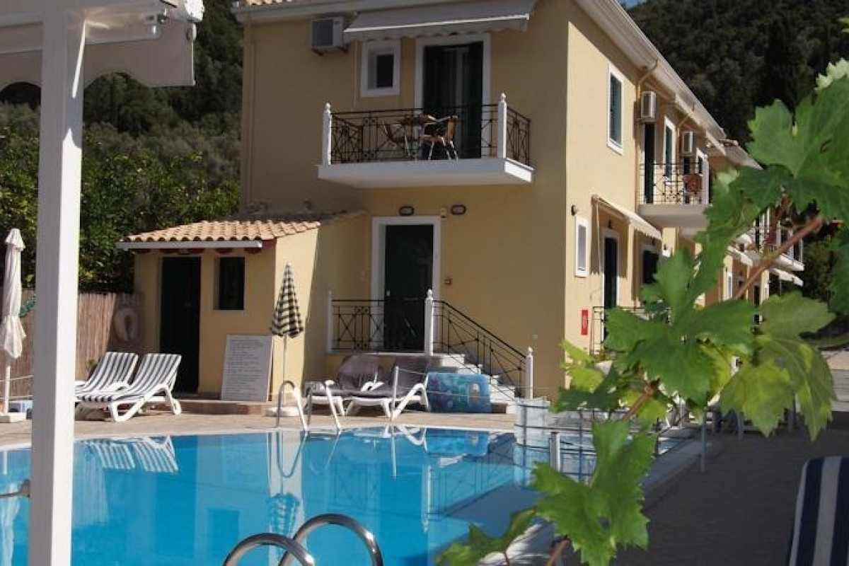 Stella Apartments (Geni)