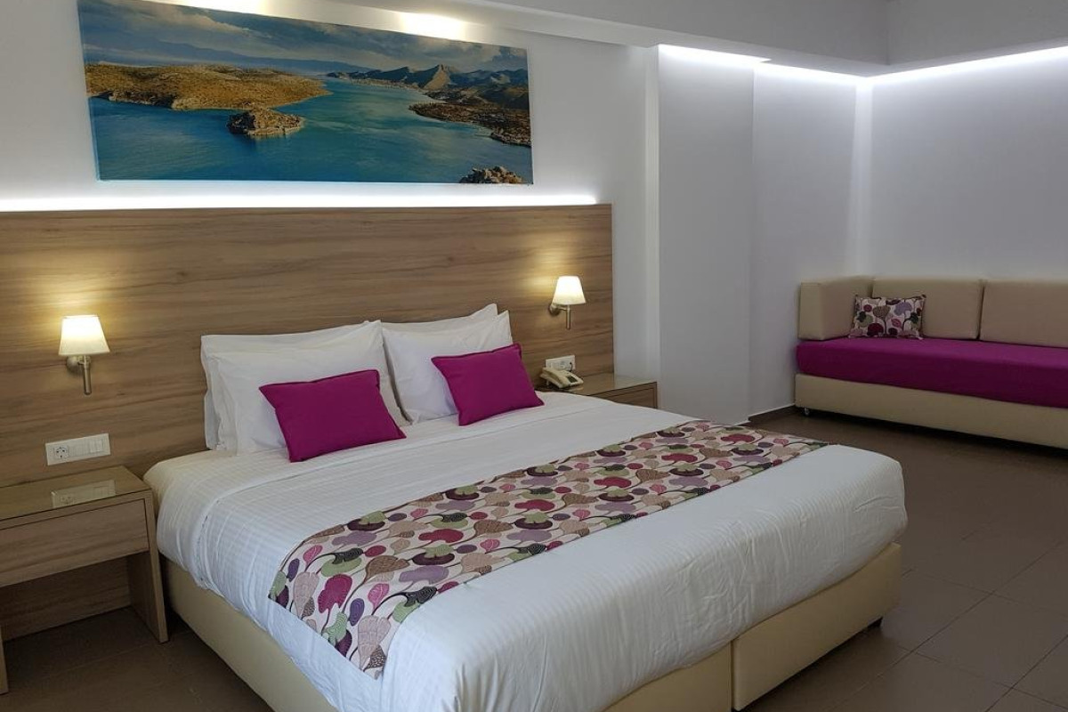 Astra Village Apartments and Suites (Koutouloufari)