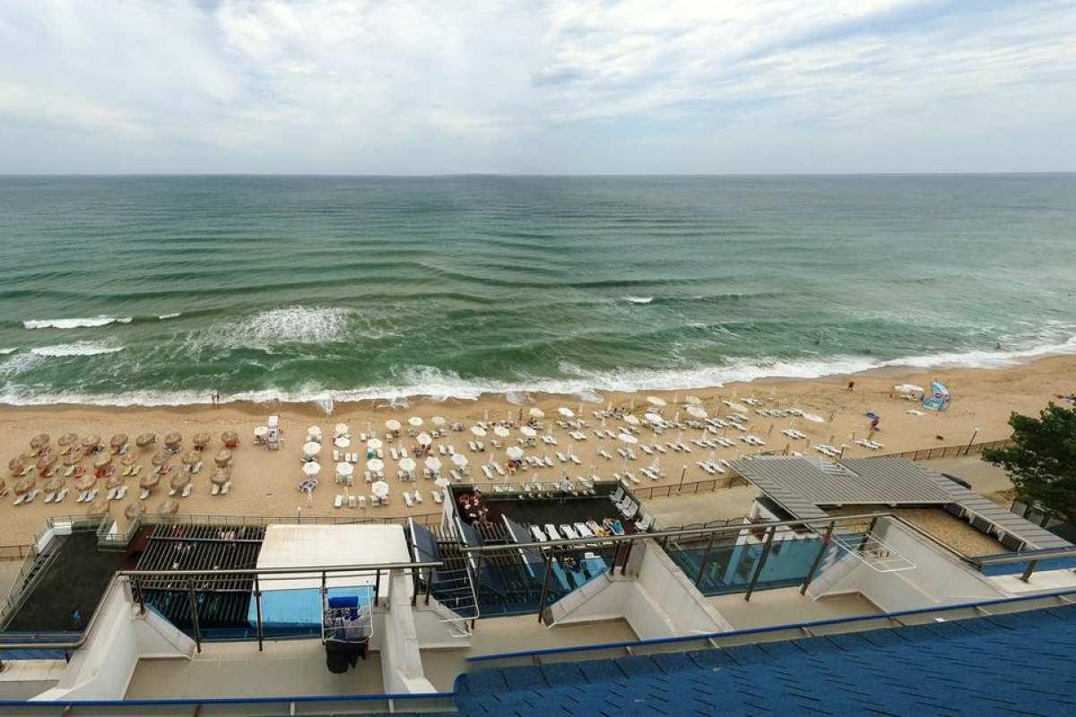 PARAISO THEOPOLIS