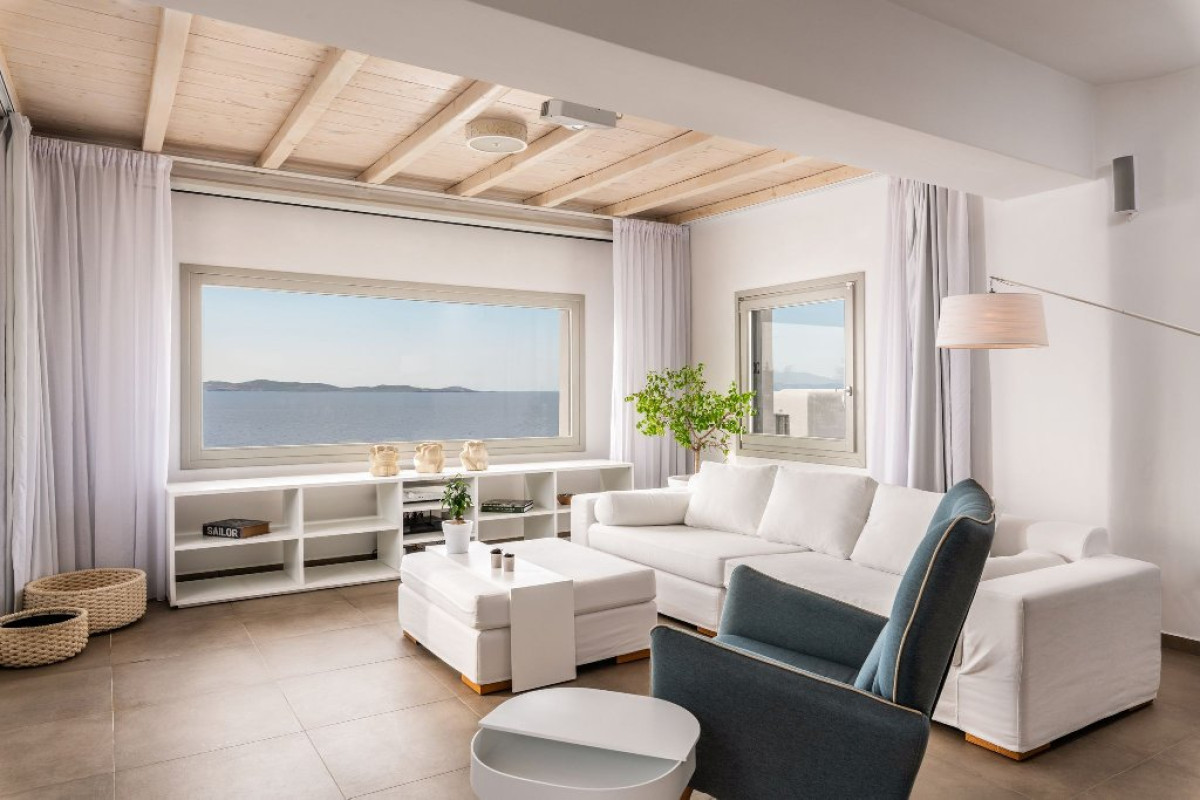 Bespoke Mykonos (K)