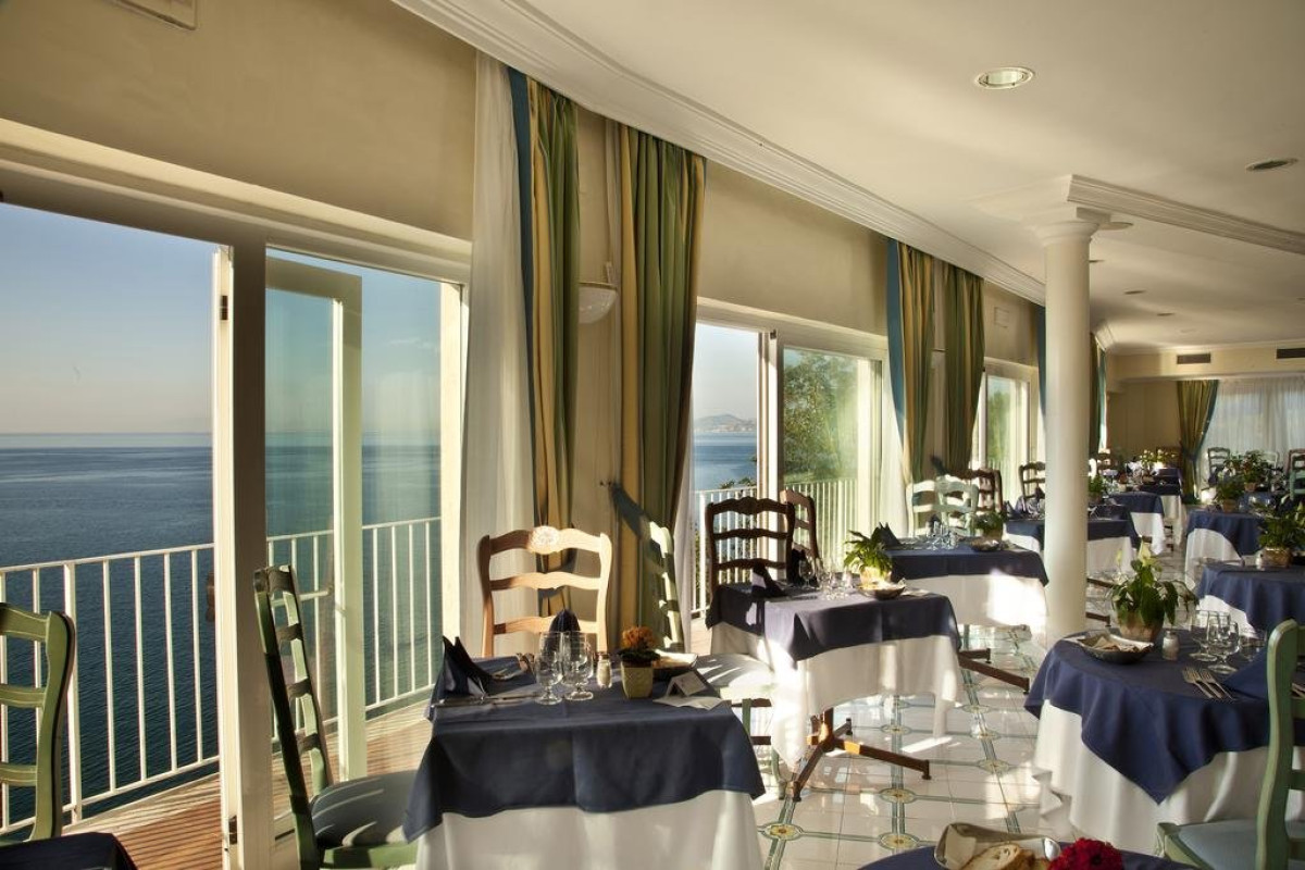 Continental Mare Spa