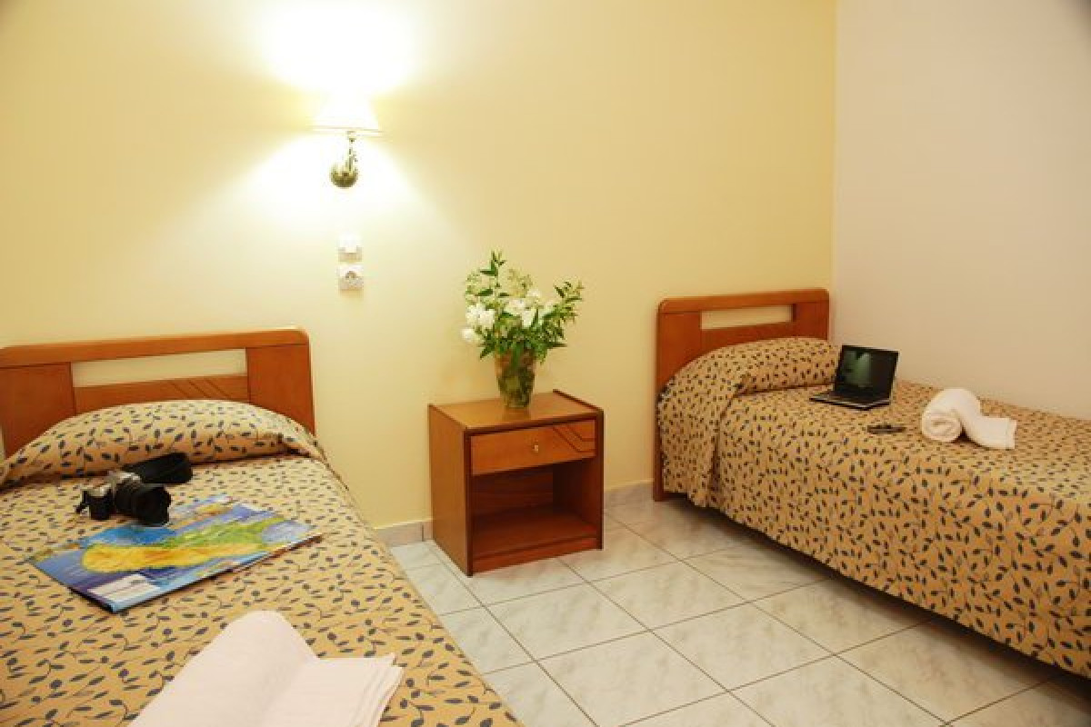 VECHI - Planos Aparthotel (Tsilivi) (C)