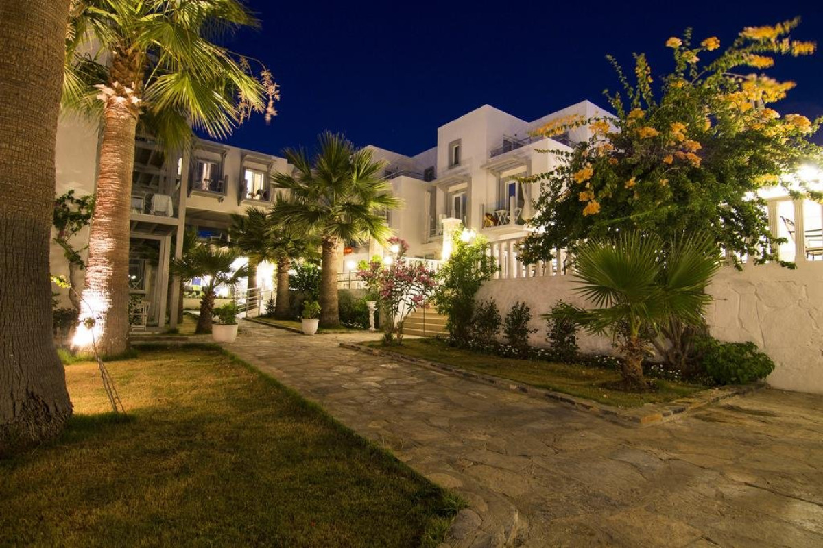 CHARM BEACH HOTEL (Akyarlar)