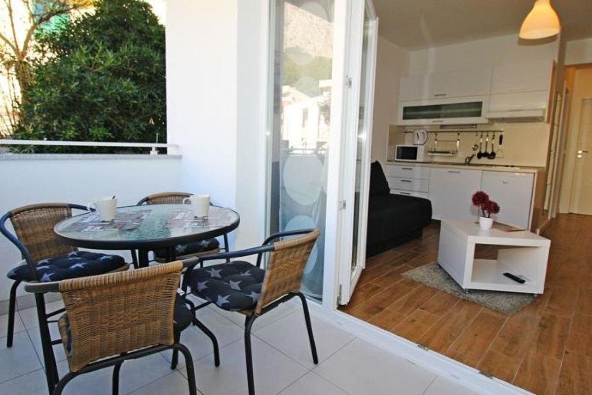Apartments Stipe (Makarska)