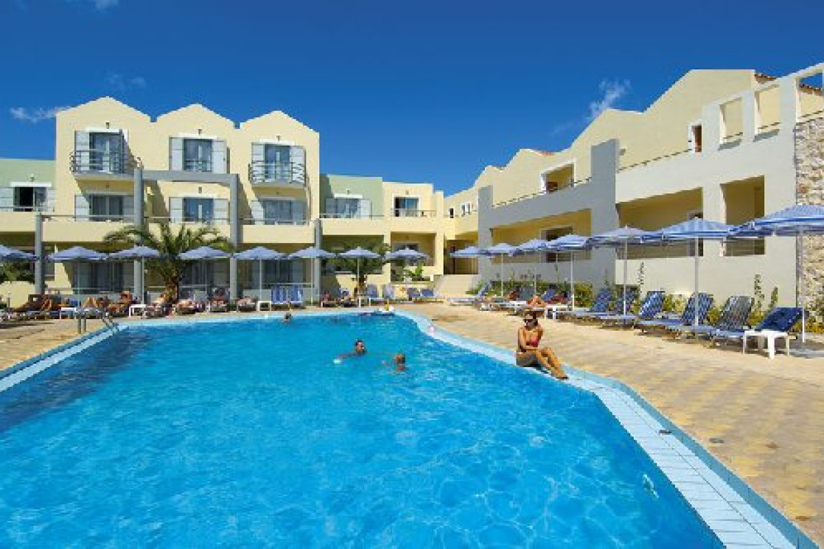 Bella Pais - recomandat 3*