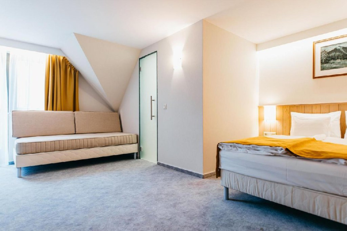 . Lobogo Camere de inchiriat