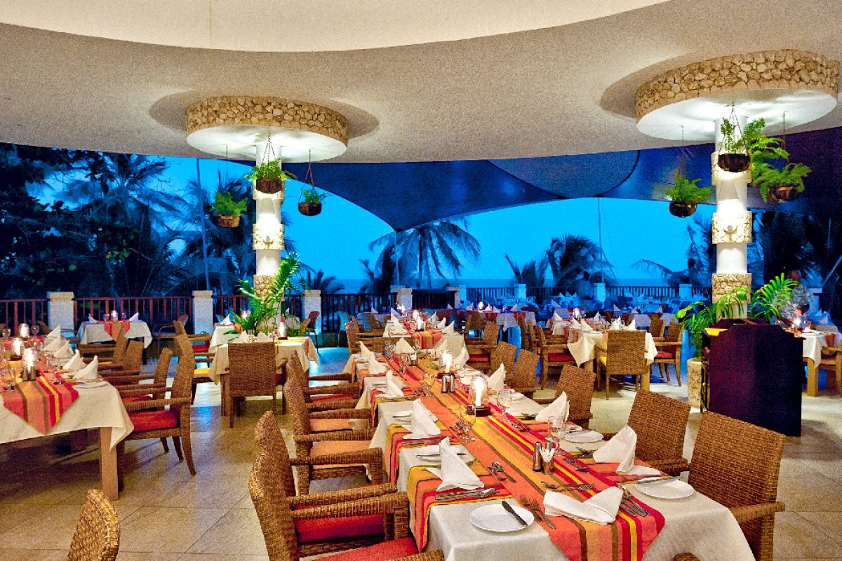 Leopard Beach Resort and Spa