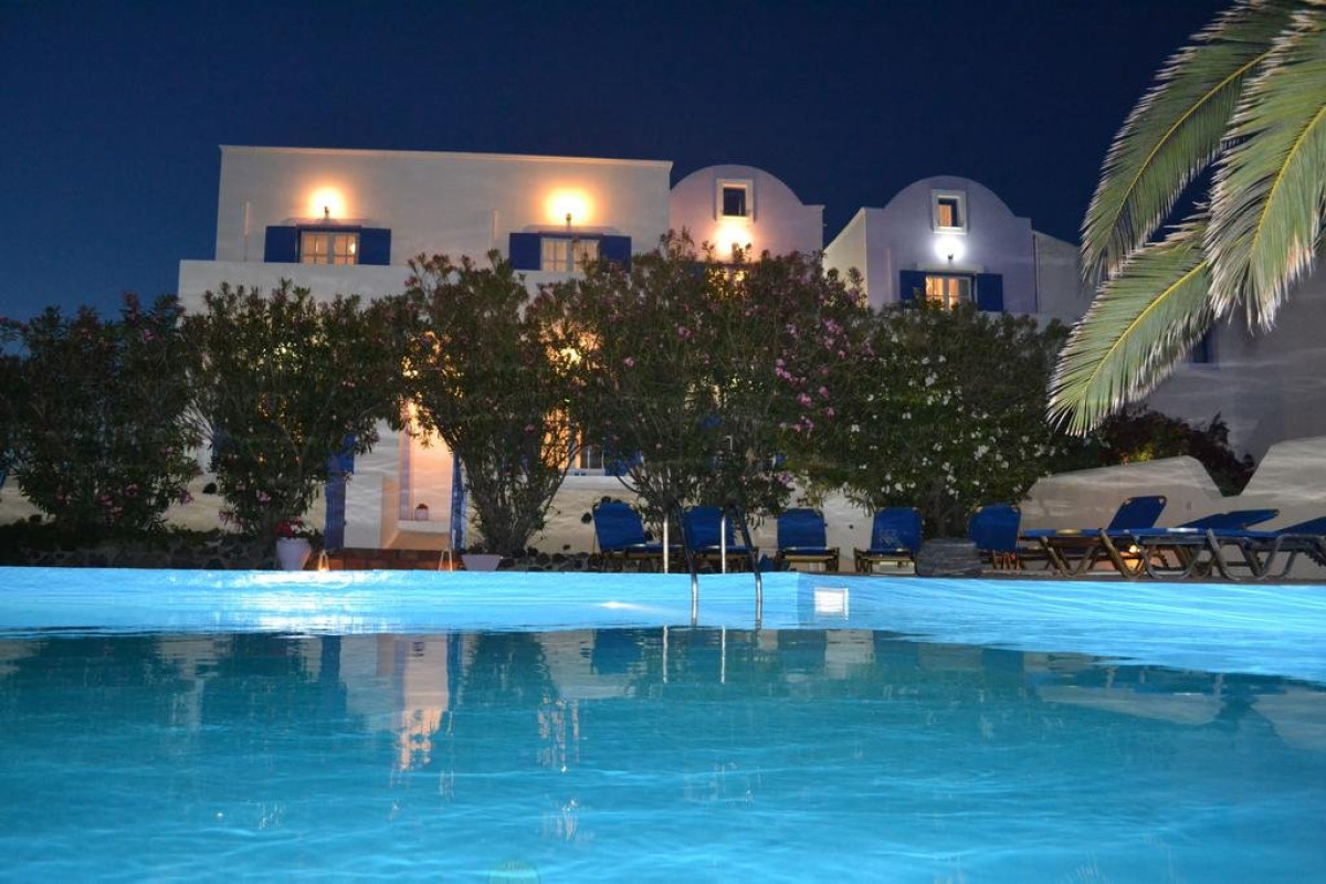 Melina Hotel (Fira Santorini)