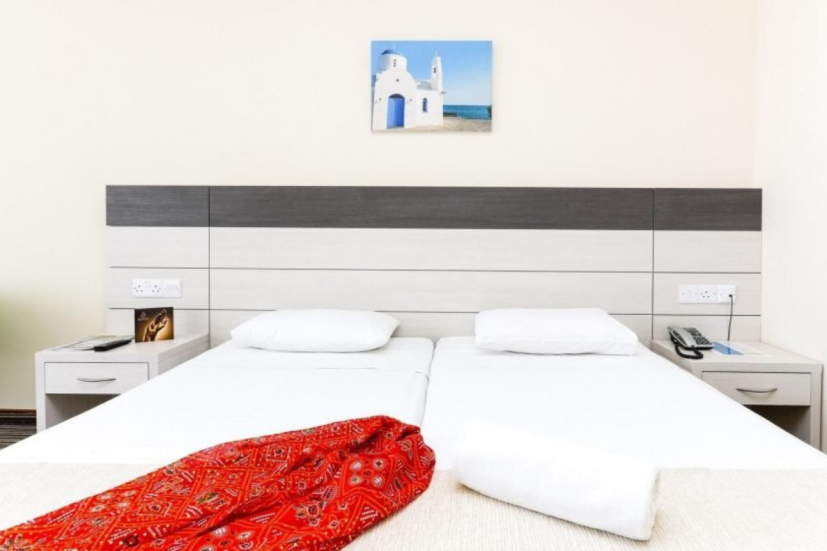CHRISTOFINIA HOTEL